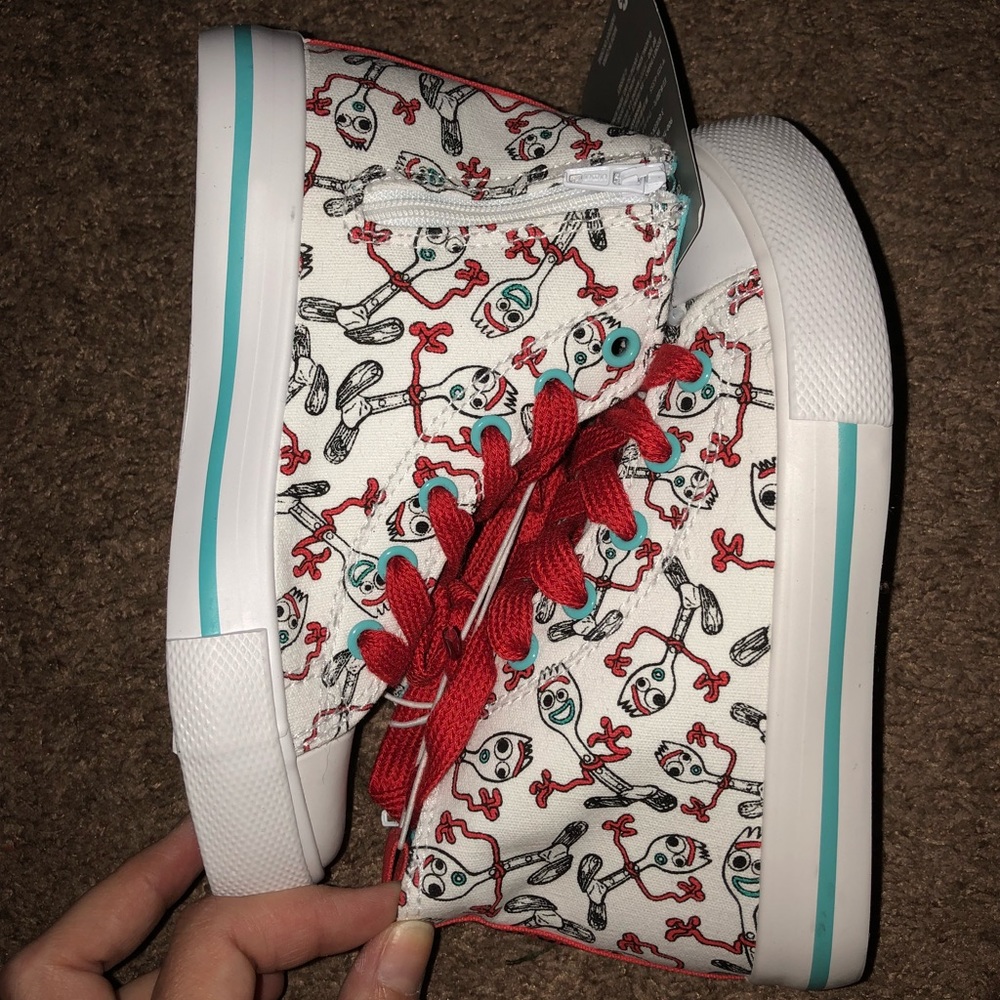 Disney Pixar Toy Story 4 Forky Shoes - Picture 5 of 8